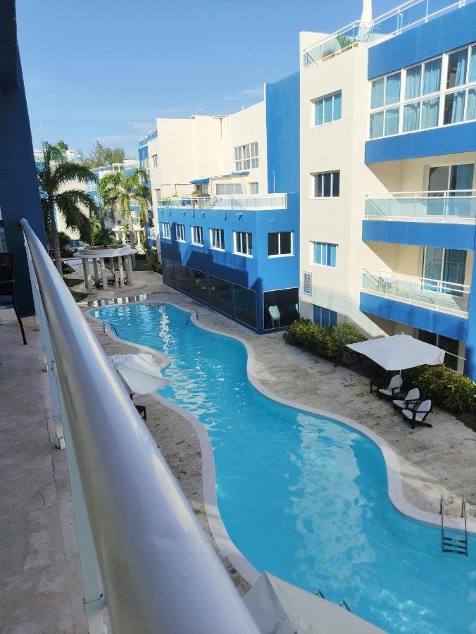 Chic Beachfront Apartment - Private Beach Access بونتا كانا المظهر الخارجي الصورة